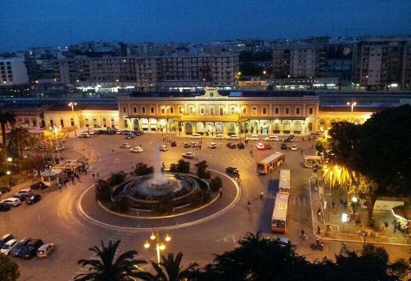 تختخواب و صبحانه Residenza Piazza Moro