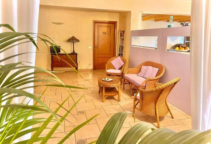 Hotelli Albergo Vittoria