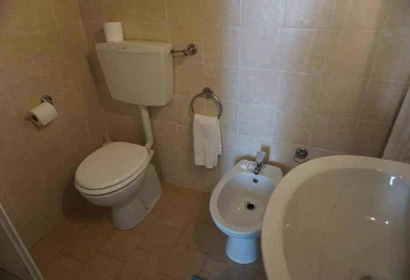 Hotelli B&b La Villetta