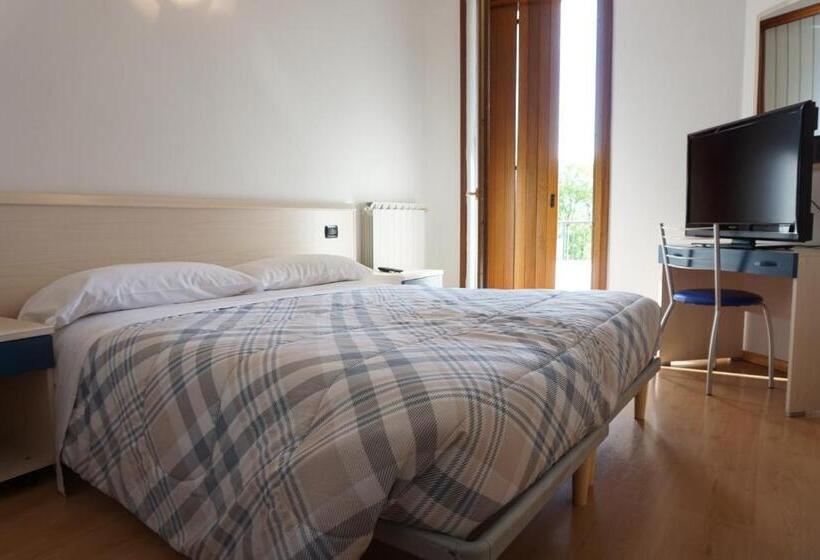 酒店 B&b La Villetta