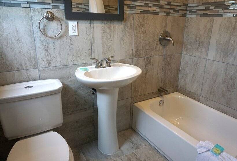 酒店 Beachside Resort