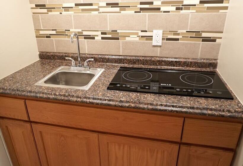 酒店 Beachside Resort