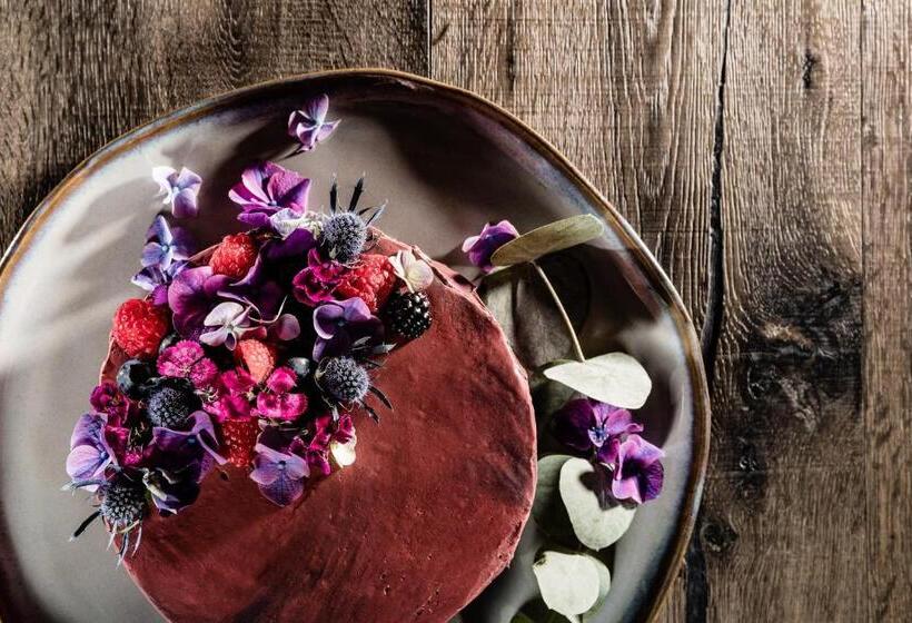 בית מלון כפרי Der Mesnerwirt   4 Superior   Meran 2000