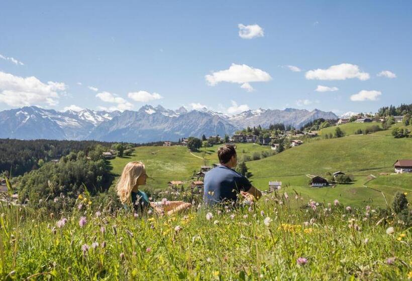 בית מלון כפרי Der Mesnerwirt   4 Superior   Meran 2000