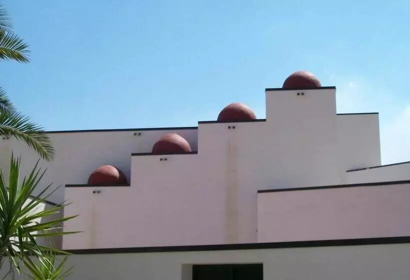 ホテル Diffuso Montedoro