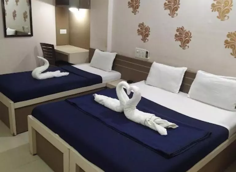 ホテル Divya Jyot Residency Bhuj