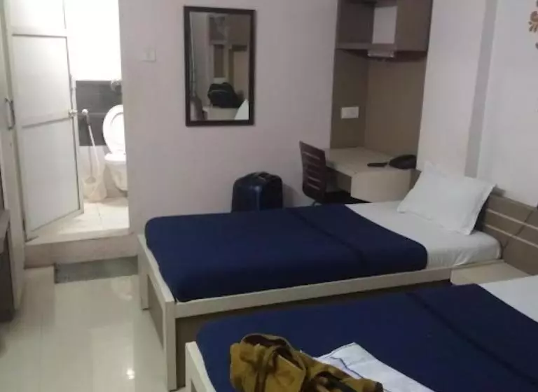 ホテル Divya Jyot Residency Bhuj