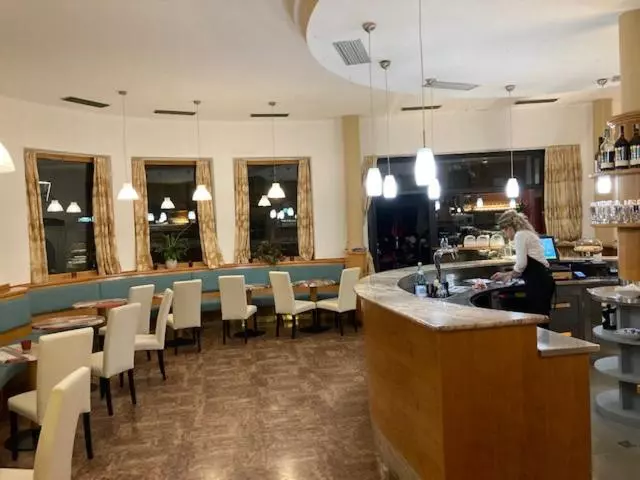 ホテル Gasthof Zur Post