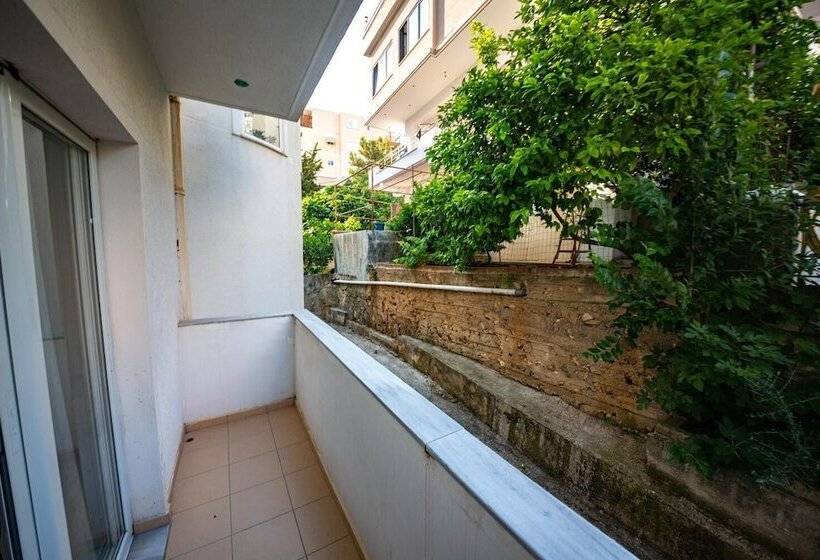 Ideal Aparthotel Saranda