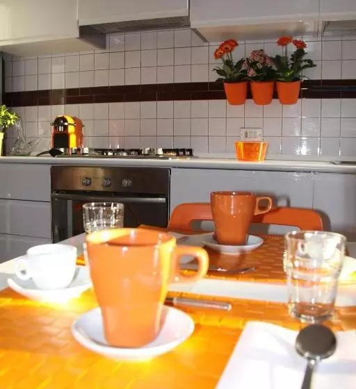 Lotus B&b