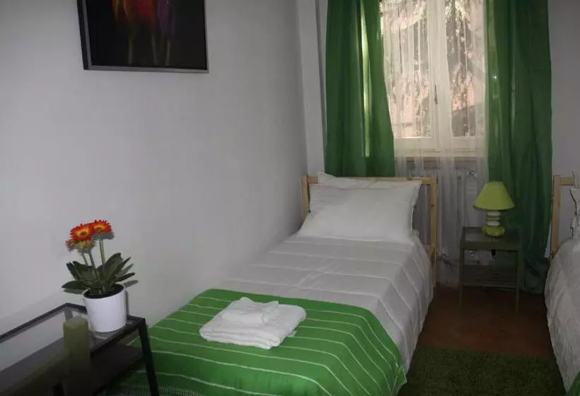 Lotus B&b