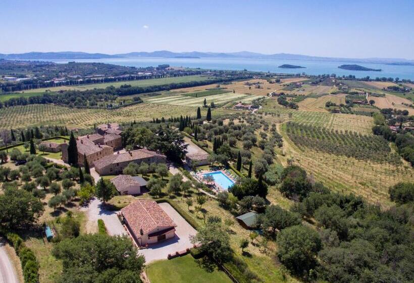 リゾートホテル Relais Borgo Torale