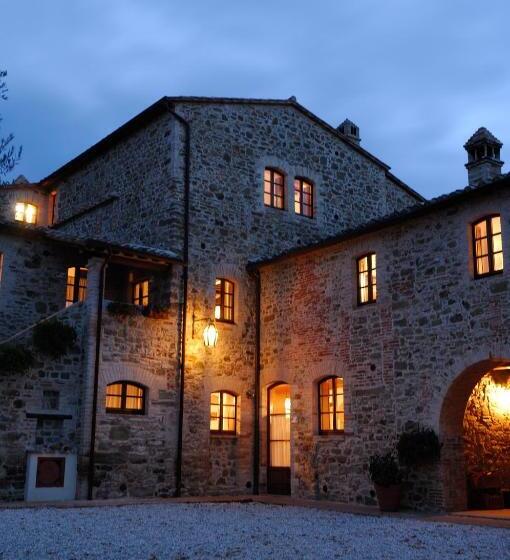 リゾートホテル Relais Borgo Torale