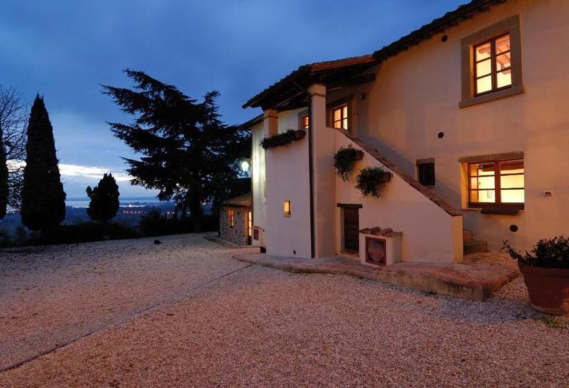 リゾートホテル Relais Borgo Torale