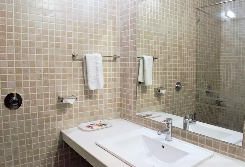 Tristar Hotels