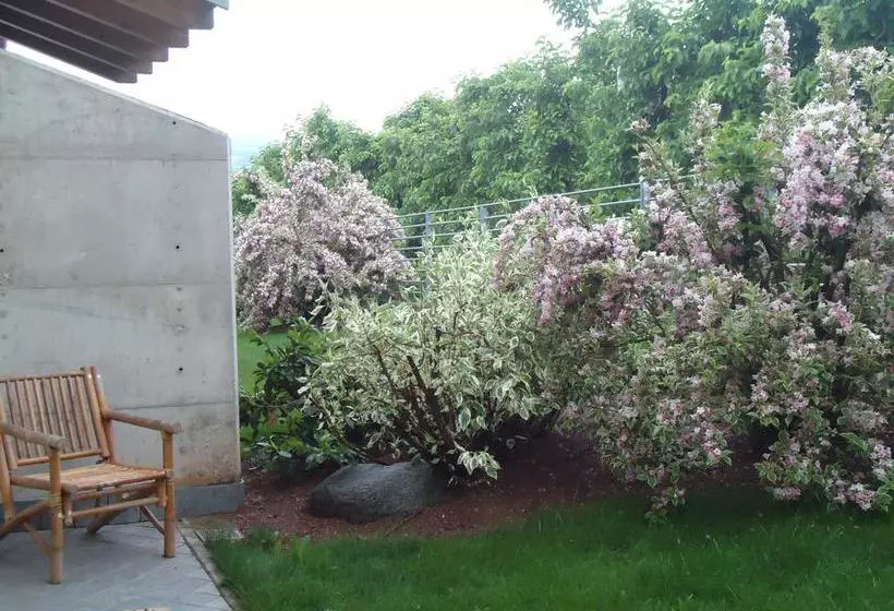 Aamiaismajoitus (B&B) Agritur Deromedi