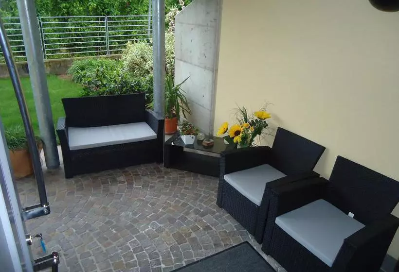 Aamiaismajoitus (B&B) Agritur Deromedi