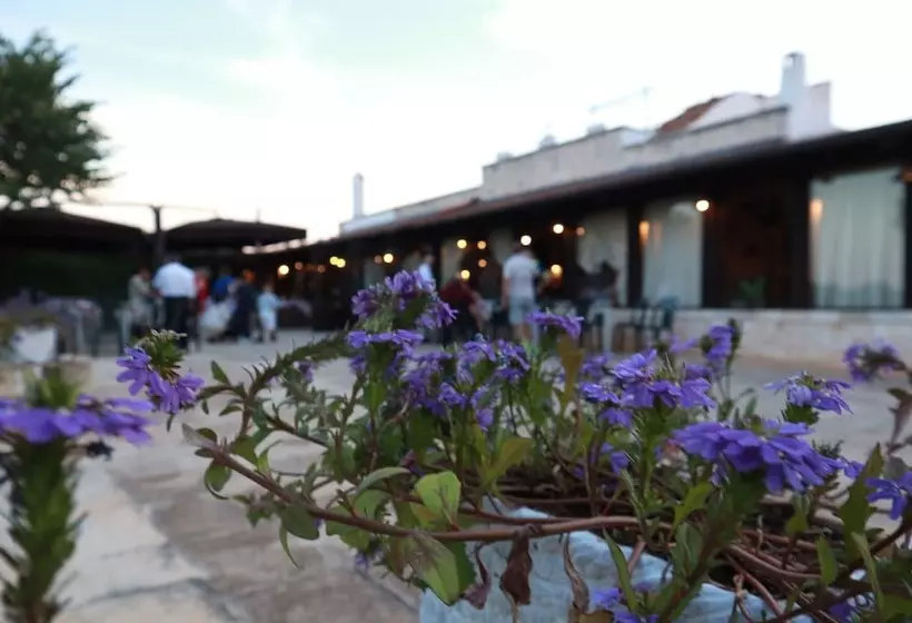 Aamiaismajoitus (B&B) Agriturismo Masseria Alberotanza