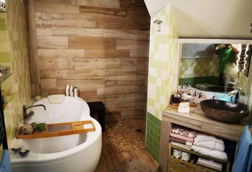 ベッドアンドブレックファースト Minavill La Casa Sulle Dolomiti