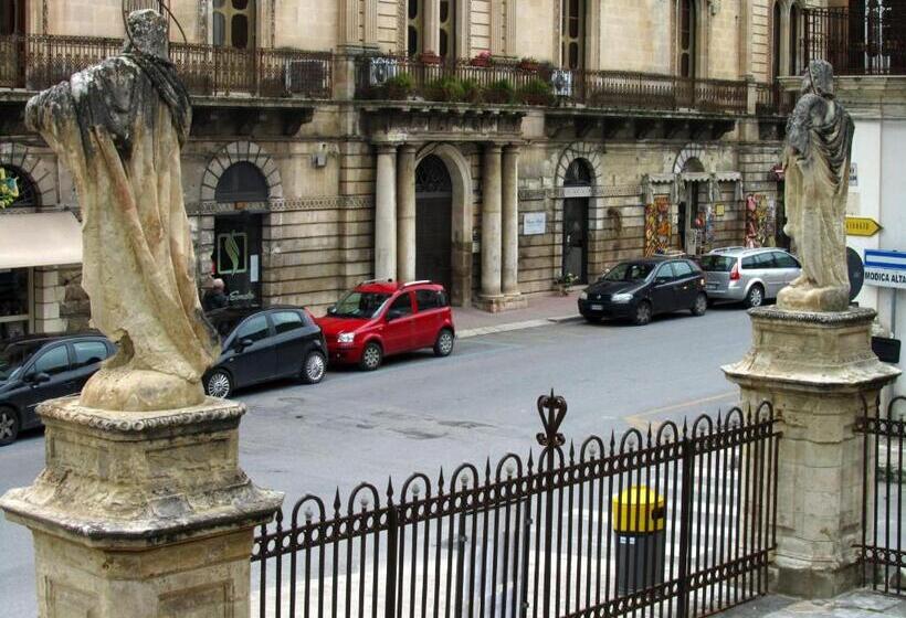 צימר Palazzo Santa Rosalia