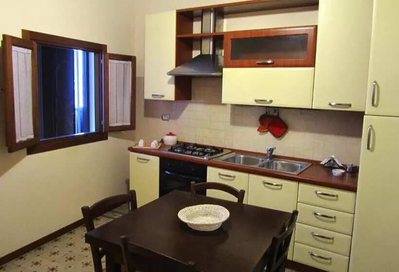 Aamiaismajoitus (B&B) Palazzo Santa Rosalia