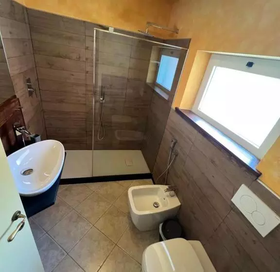 Aamiaismajoitus (B&B) Rivarola Al Tempo Dei Castelli