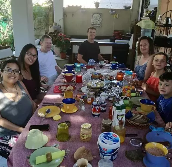 Aamiaismajoitus (B&B) The Garden