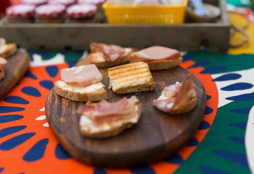 Aamiaismajoitus (B&B) Villa Corinna