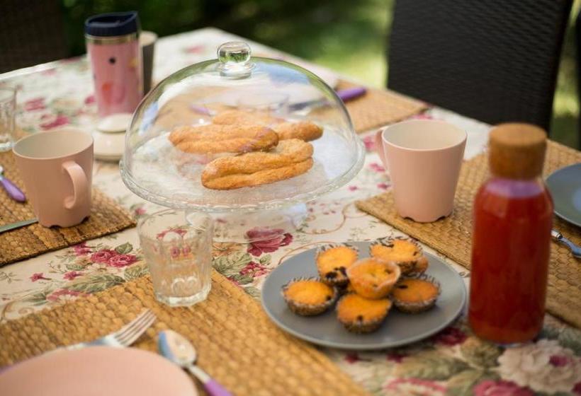 Aamiaismajoitus (B&B) Villa Corinna