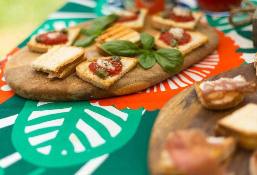 Aamiaismajoitus (B&B) Villa Corinna