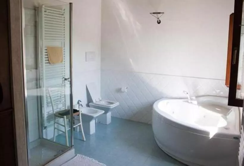 ベッドアンドブレックファースト Villarondanella