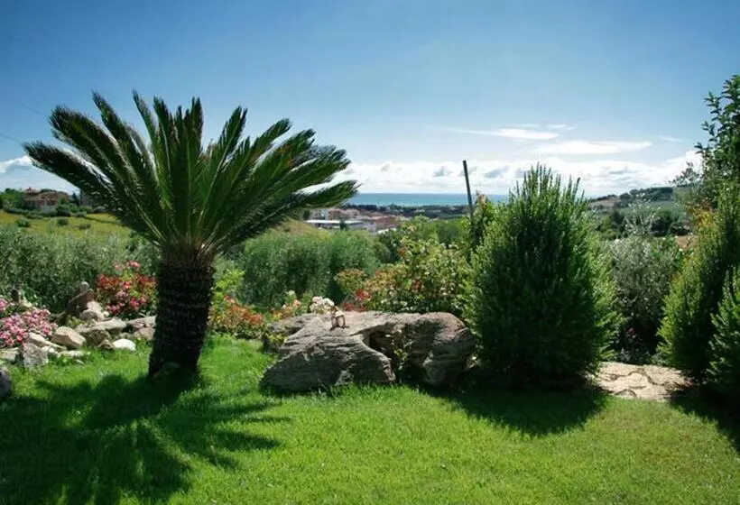 ベッドアンドブレックファースト Villarondanella