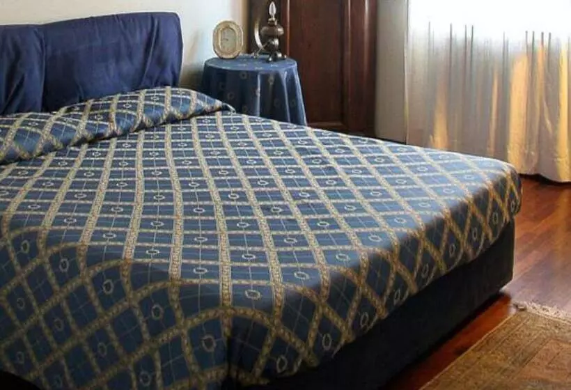 ベッドアンドブレックファースト Villarondanella