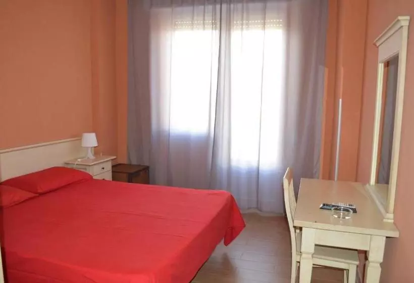 ホテル Torvaianica