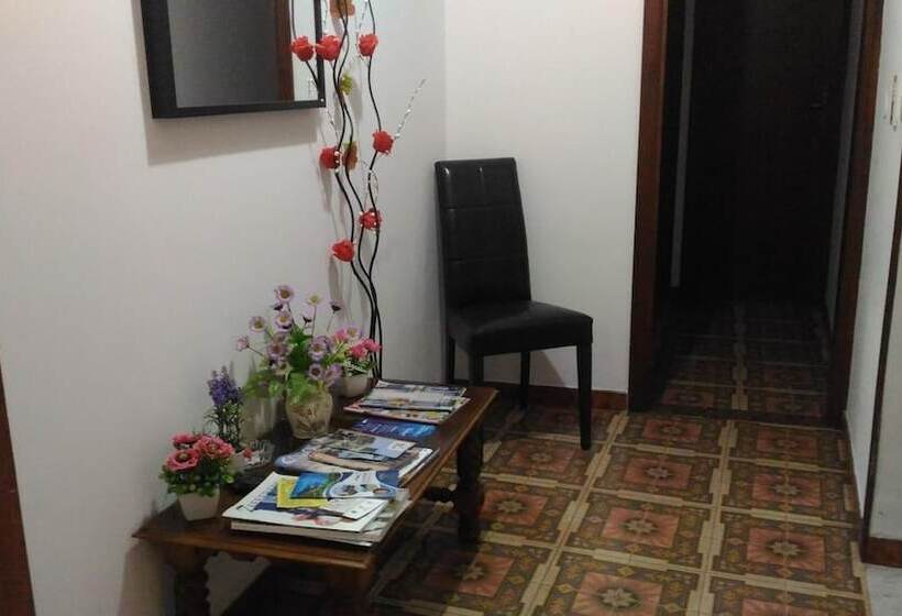 בית מלון כפרי California