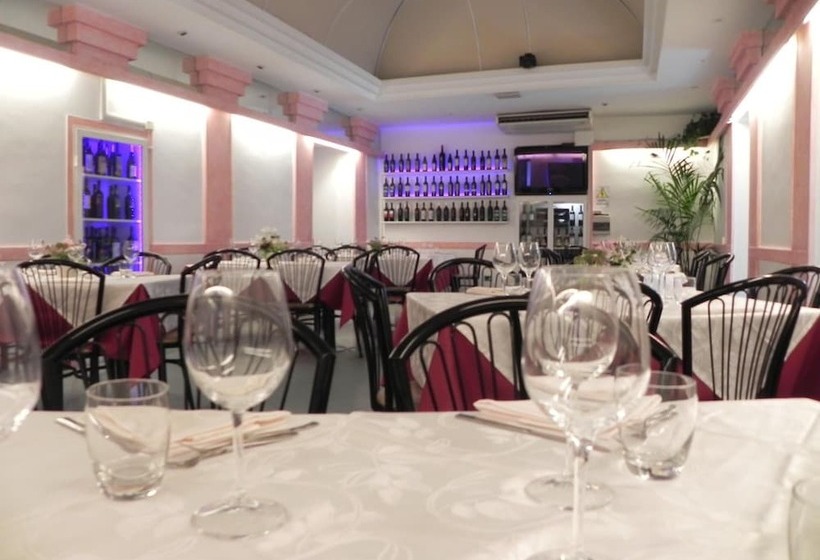 Отель Villa Robinia