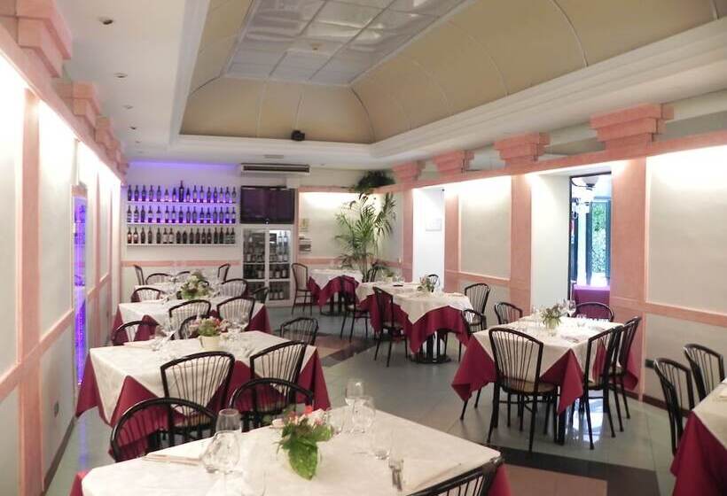 Отель Villa Robinia