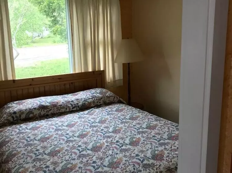 Mt Liberty Cabins And Motel