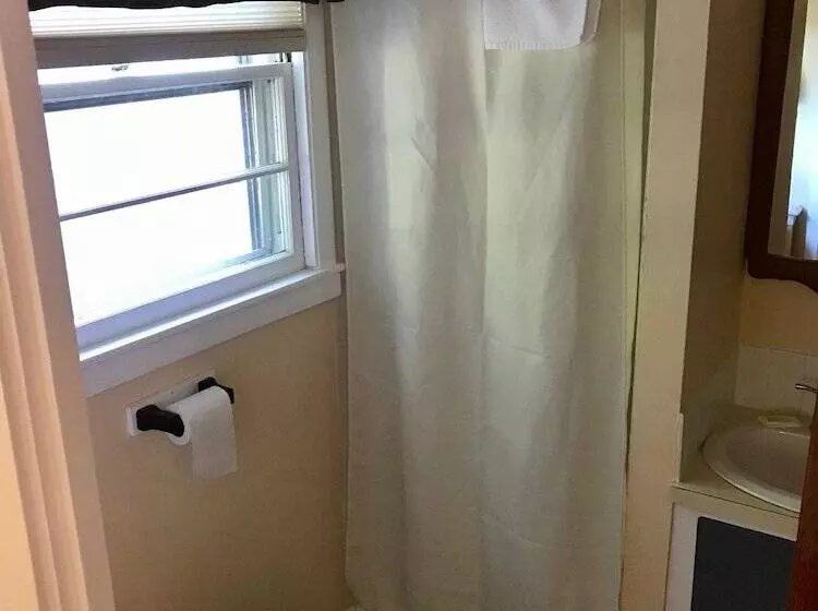 Mt Liberty Cabins And Motel