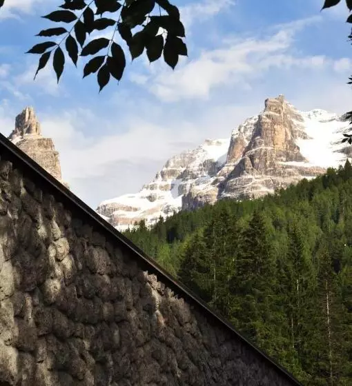 Vallesinella Hotel Restaurant Bar