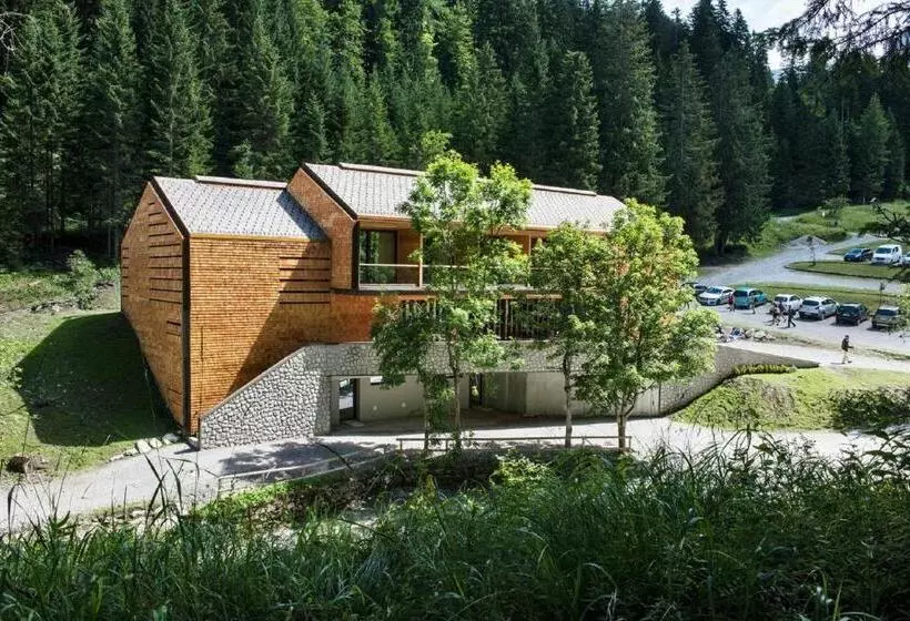 Vallesinella Hotel Restaurant Bar