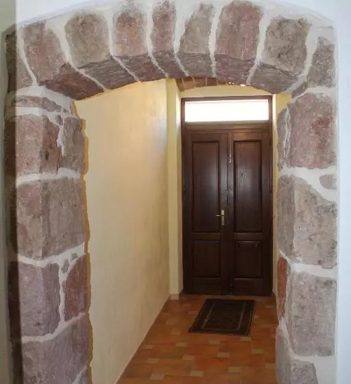 B&b Is Janas E5391