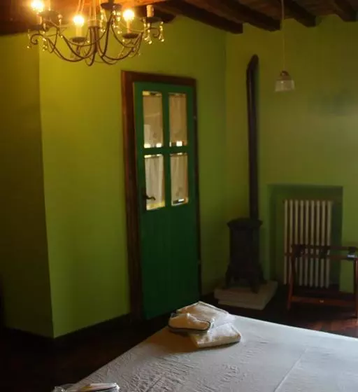 B&b44