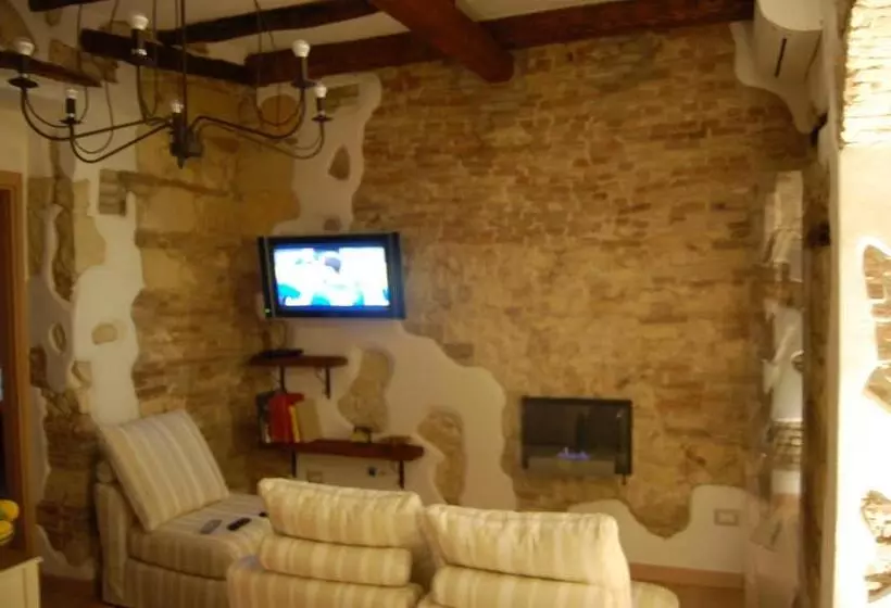 Aamiaismajoitus (B&B) Archè