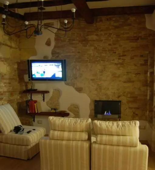 Aamiaismajoitus (B&B) Archè