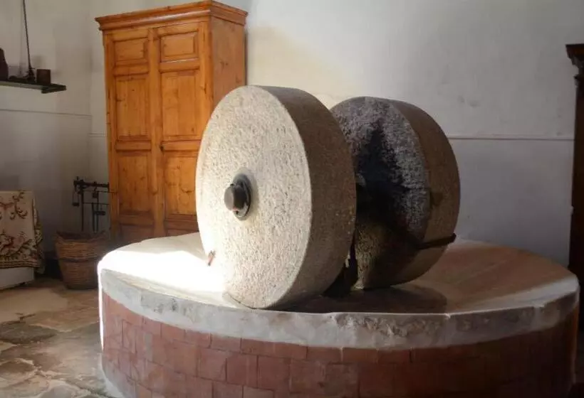 Aamiaismajoitus (B&B) Casale Rocca Fiorita