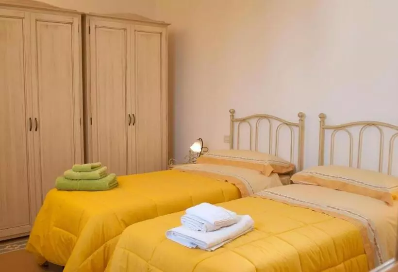 Aamiaismajoitus (B&B) Dimora Moresca 1906