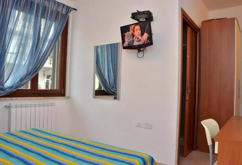 Aamiaismajoitus (B&B) Domo   Guest House Il Nespolo Fiorito