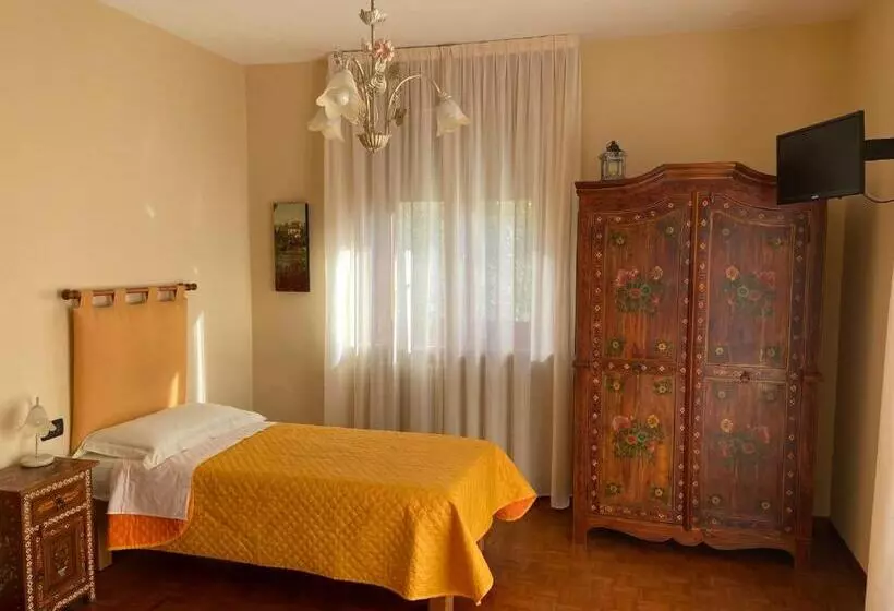 Bed and Breakfast La Via Del Sole