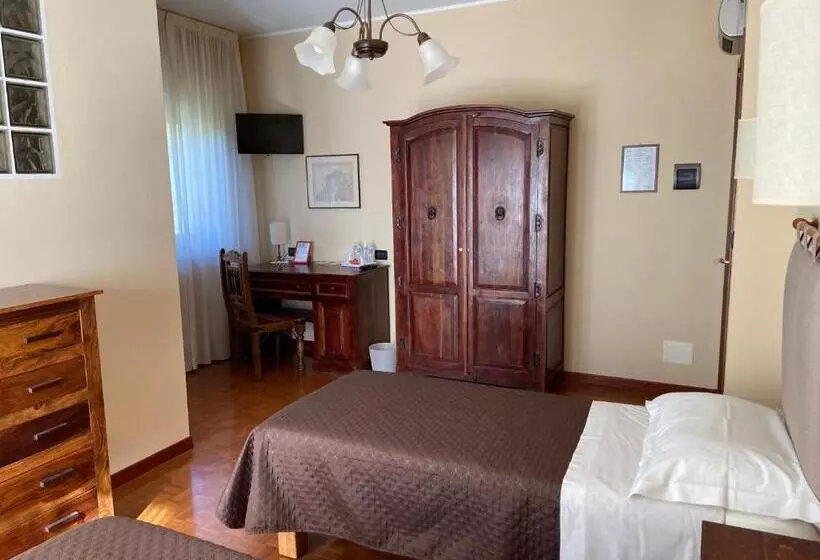 Bed and Breakfast La Via Del Sole